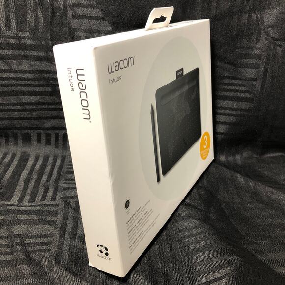 Wacom Intuos Small Art & Graphics Drawing Tablet Digital Drawing IN BOX - Picture 4 of 6